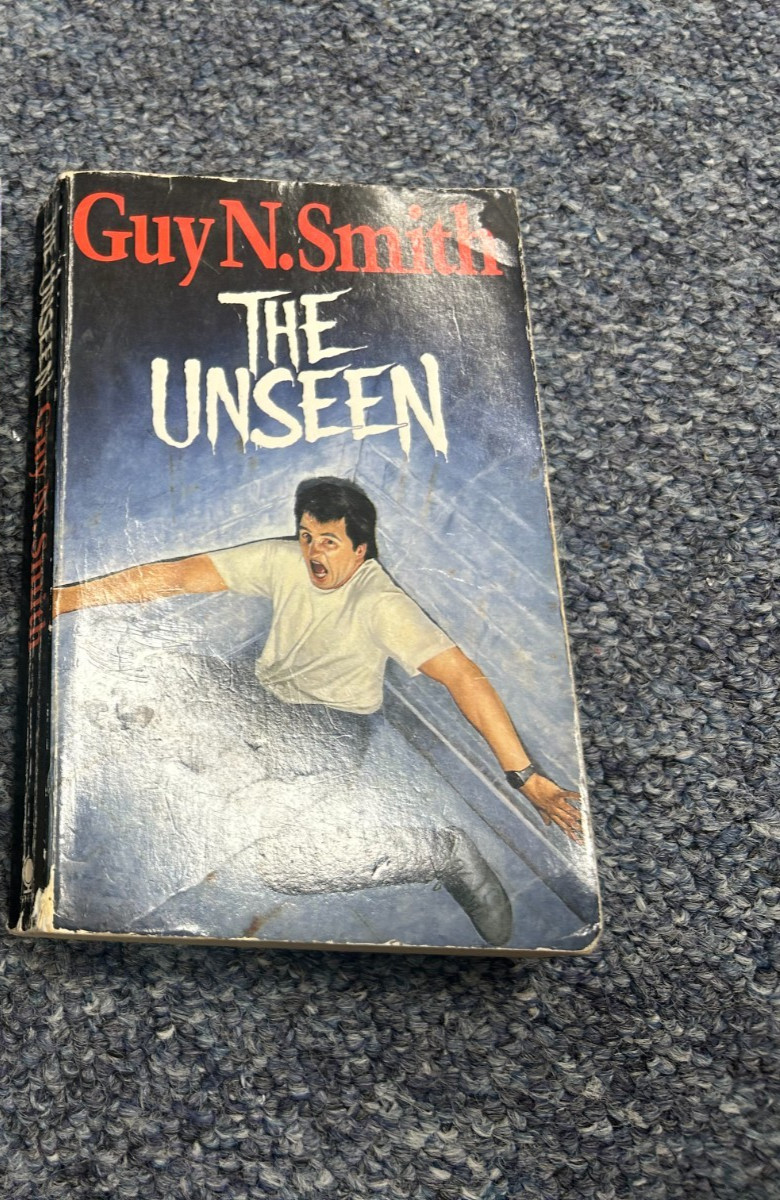Guy N Smith – The Unseen - Vintage Horror Paperback – Rare OOP – Sphere
