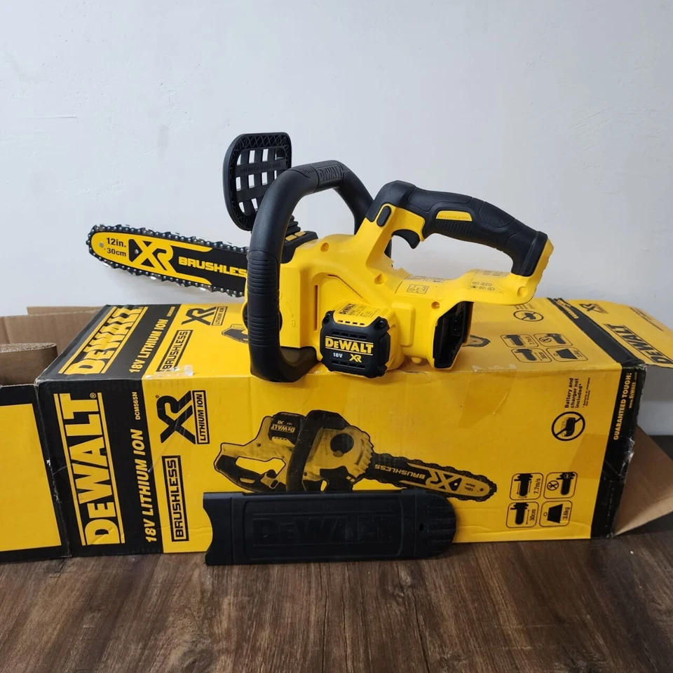 Dewalt DCM565N-XJ Chainsaw DCM565 WITHOUT BATTERY AND CHARGER - Image 2 of 4