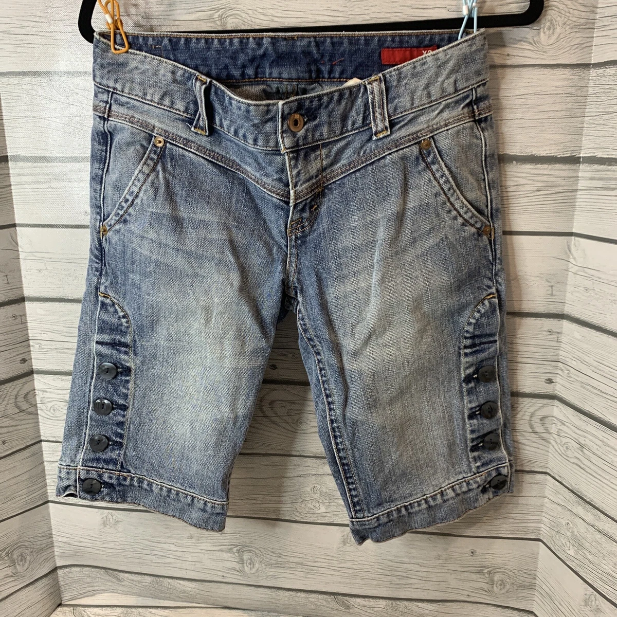 Express X2 denim Bermuda Size 2 Women s Long Shorts Vintage Jeans