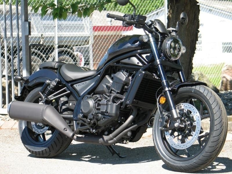 Honda rebel 1100d