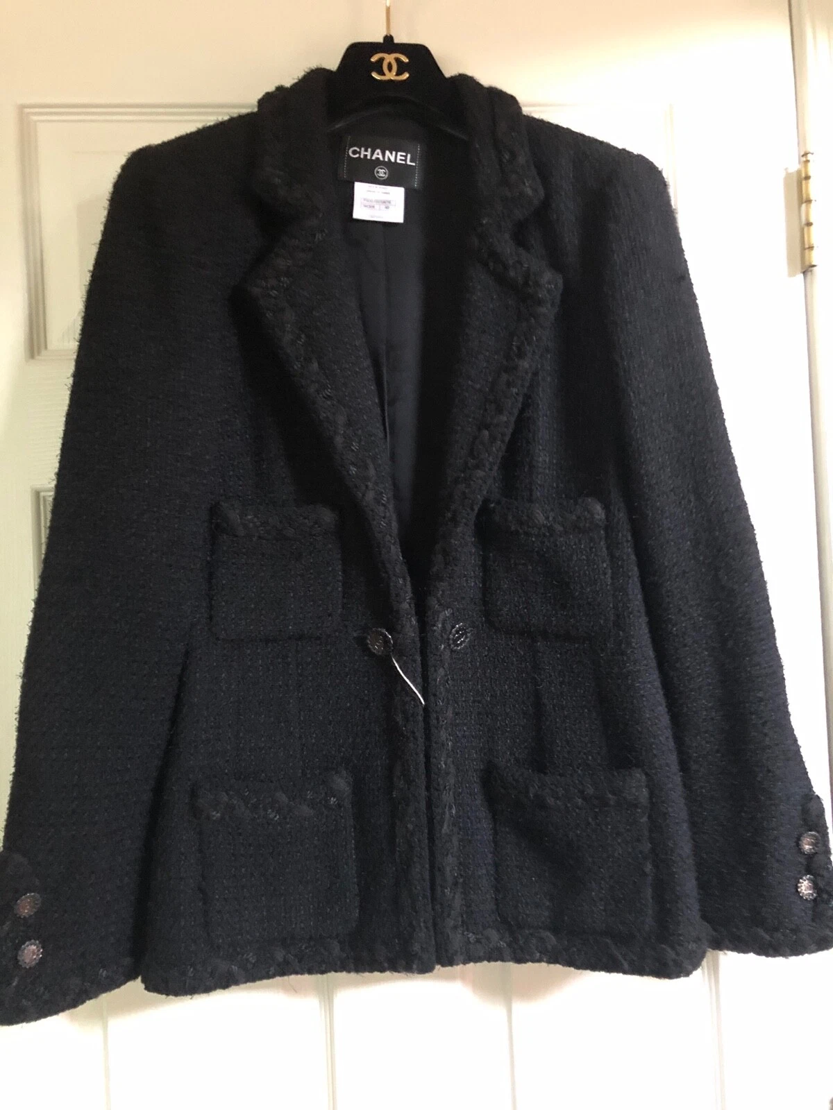 CHANEL 11C VINTAGE ICONICA TWEED PICCOLA GIACCA NERA BOTTONI CC LBJ RIVISITATA 40