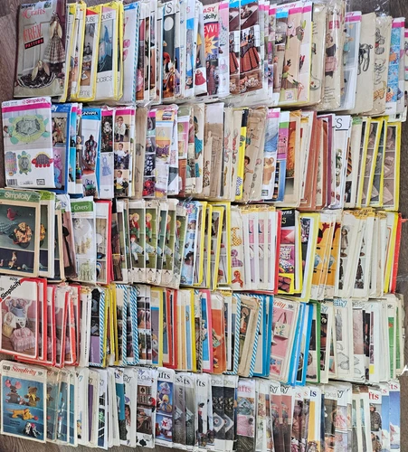 Simplicity Craft Sewing Patterns Dolls Plush Toys Home Decor Variety # 0041-7247