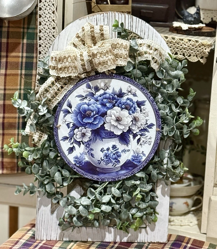 Arco de pared de madera estilo vintage, decoración, chintz azul, blanco, 10x17”, hecho a mano Foto 2 de 4