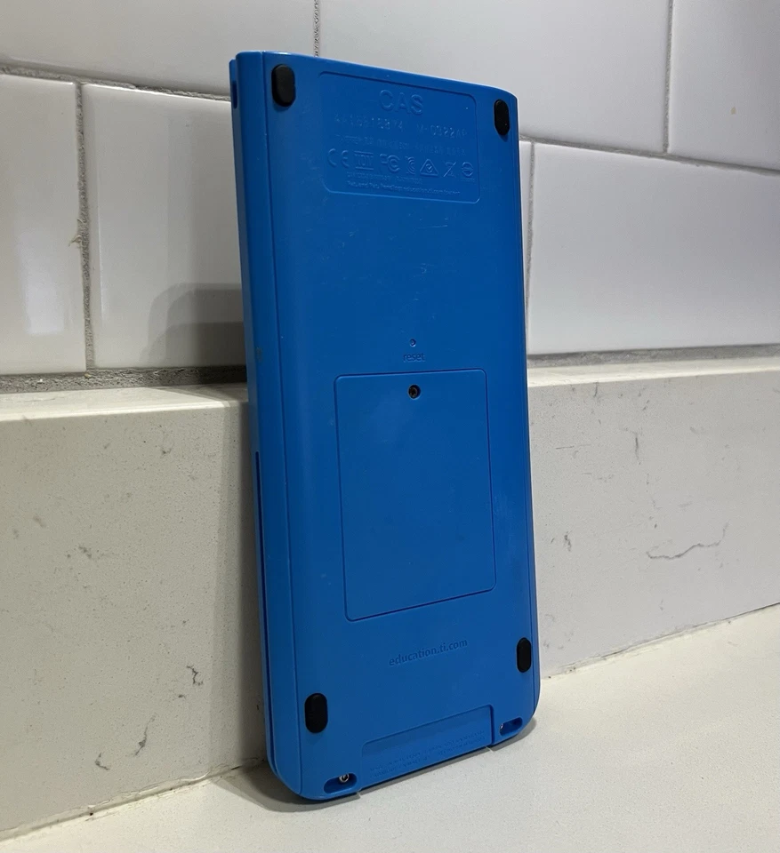 Texas Instruments TI Nspire CX II CAS With Charger & Cover - Image 4 of 4