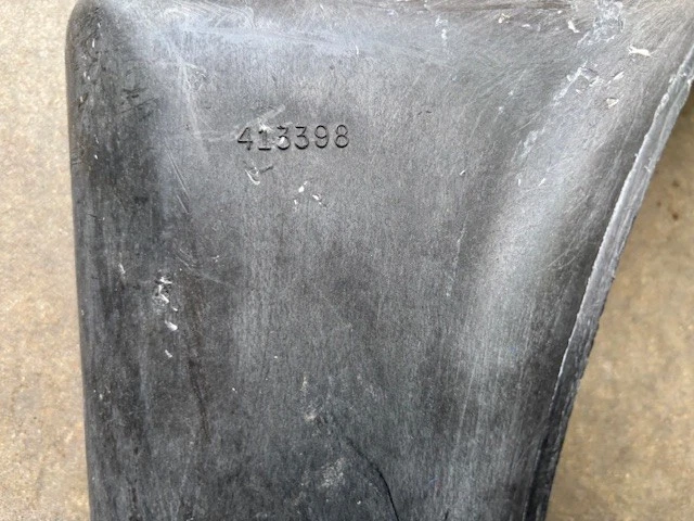 Oldsmobile Omega V8 1973-75 con cubierta de ventilador de radiador de aire acondicionado # 413398 Foto 2 de 4