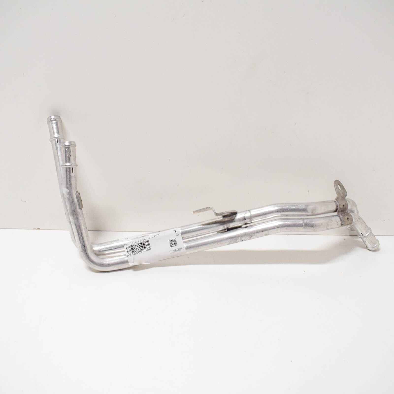 MERCEDES-BENZ B W246 Heizwasserleitung Linkslenkung A2465060060