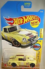 2017 Hot Wheels #22 Legends of Speed 1/10 Datsun FAIRLADY 2000 Yellow Variant