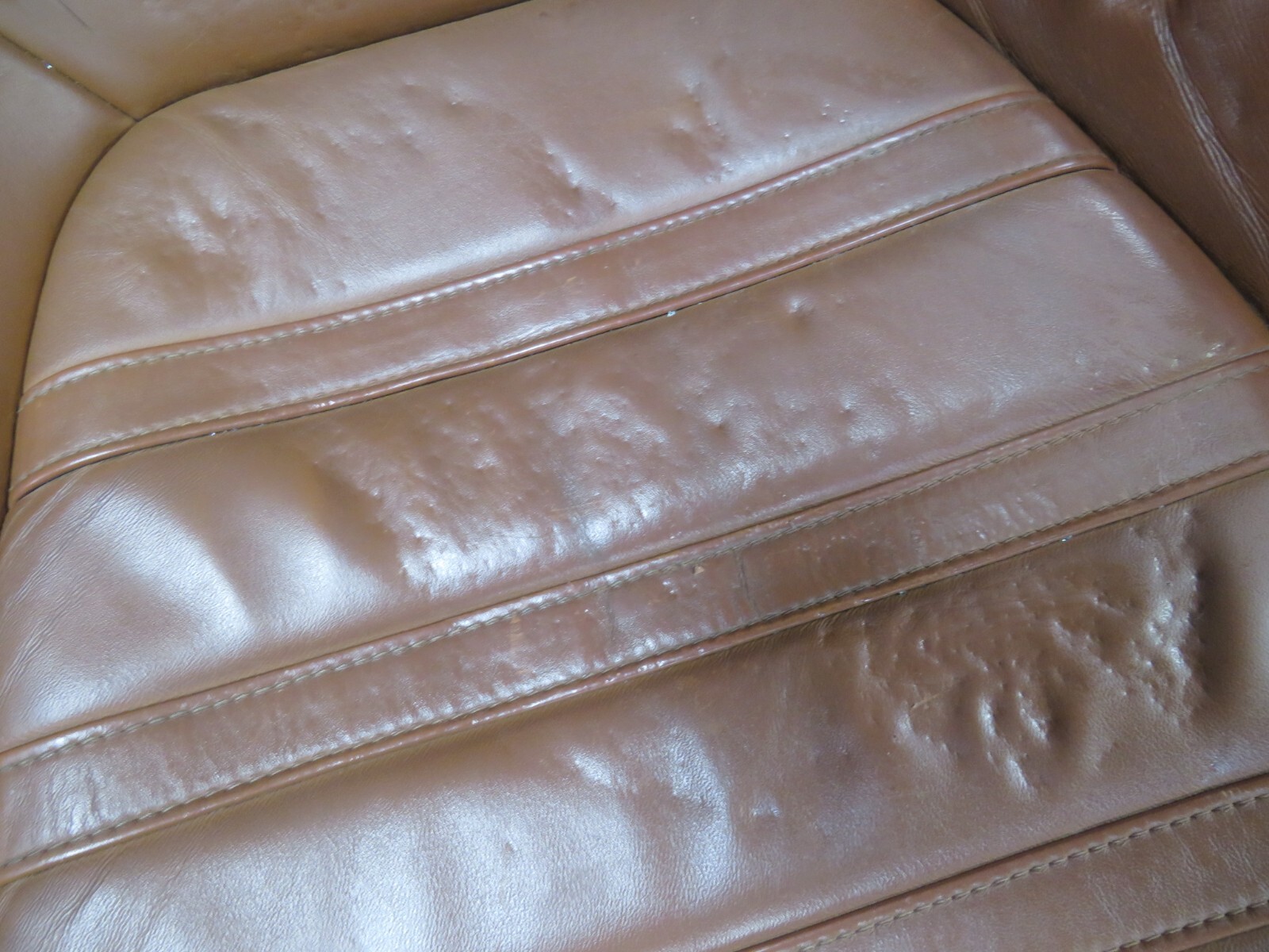 Ferrari California, LH, Left, Front Seat, Tan, Dented Leather, Used 