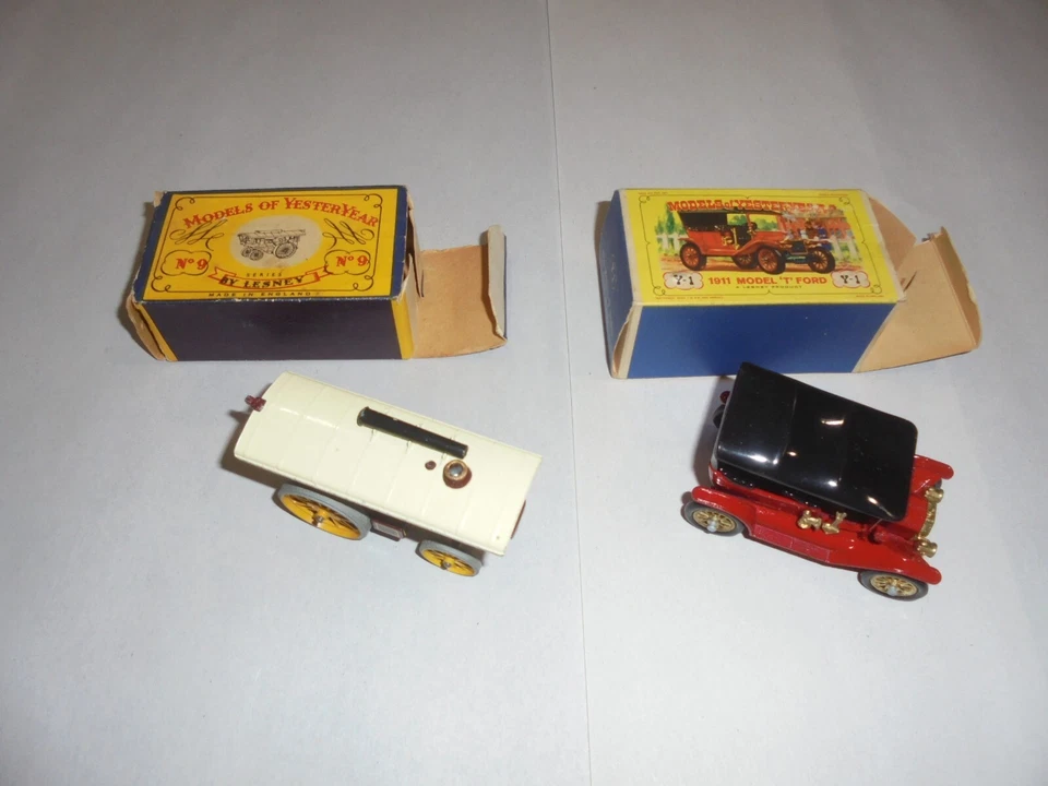 MATCHBOX TWO DIECAST TOYS WITH ORIGINAL BOXES - Image 2 of 2