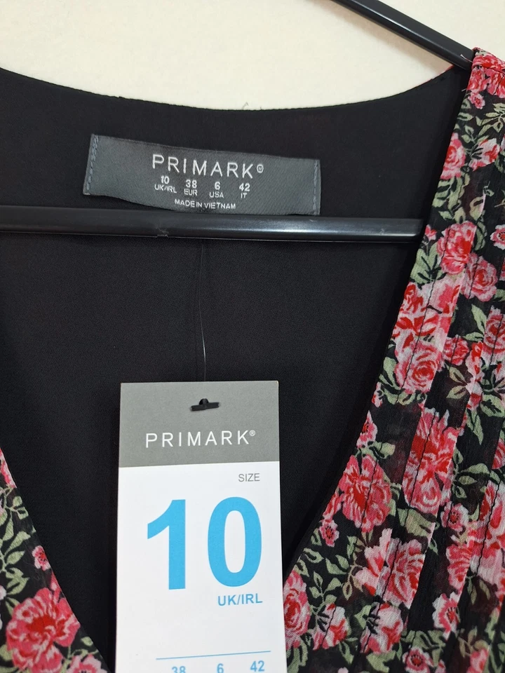 Primark Ladies Floral size 10 Elastic cuffs v-neck casual dress New - Image 3 of 4