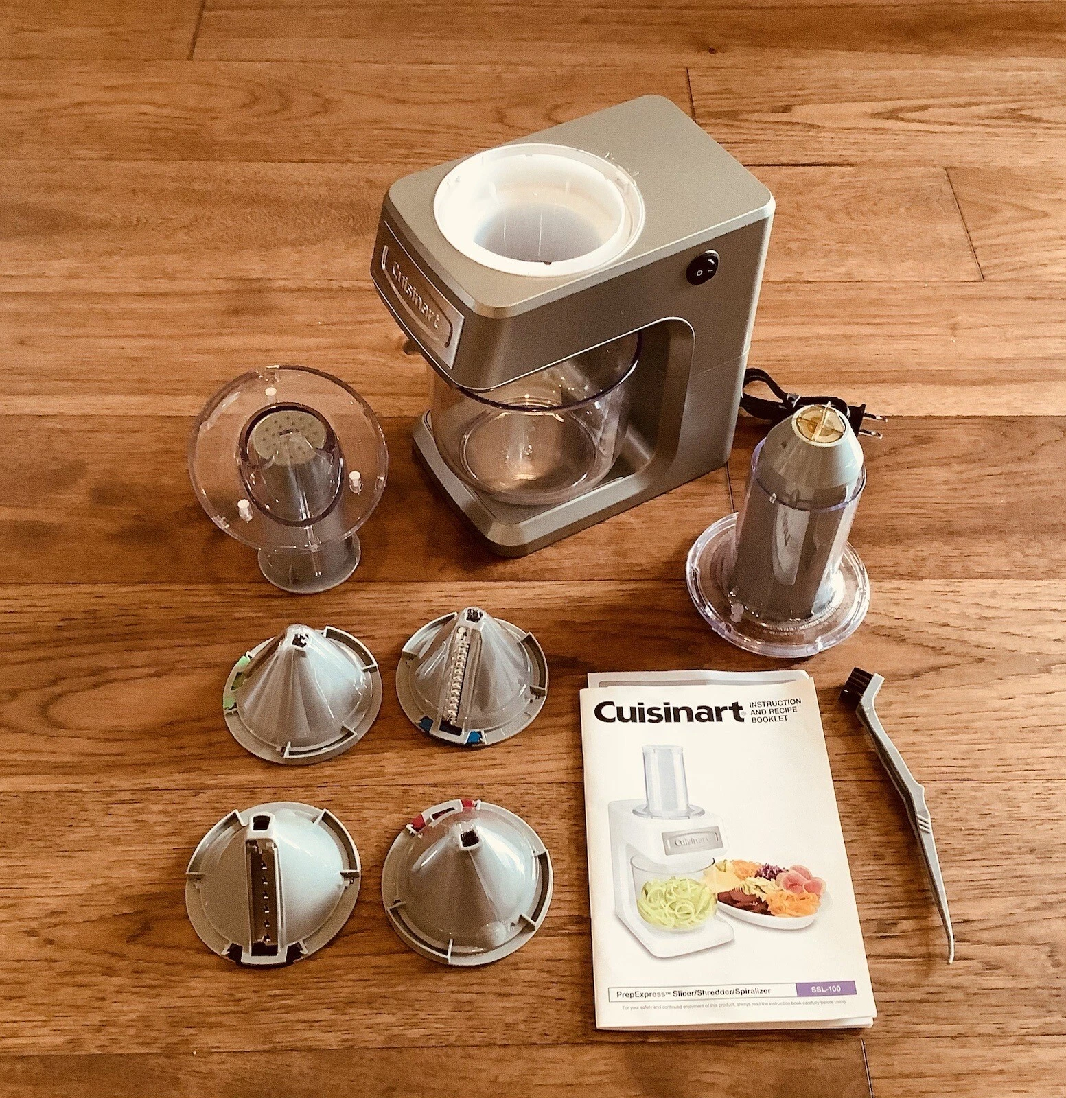 Cuisinart SSl-100GM Food Processor PrepExpress Silver Open Box
Opens in a new window or tab