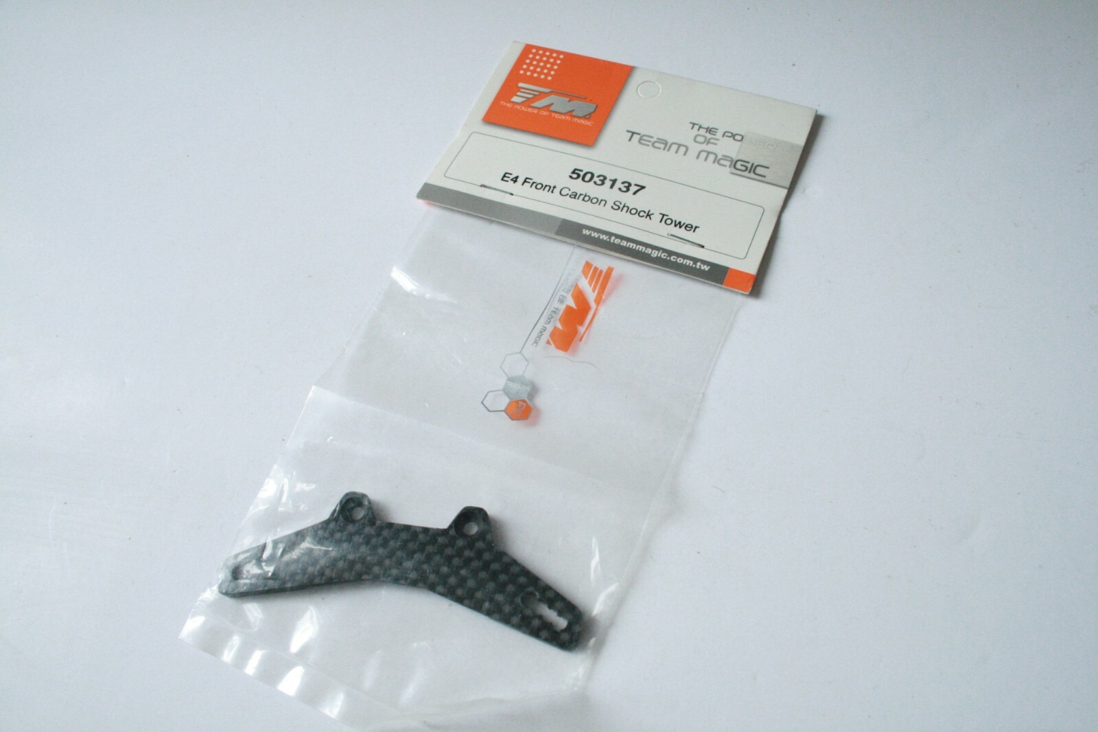 Team Magic E4 Front Carbon Shock Tower - 503137