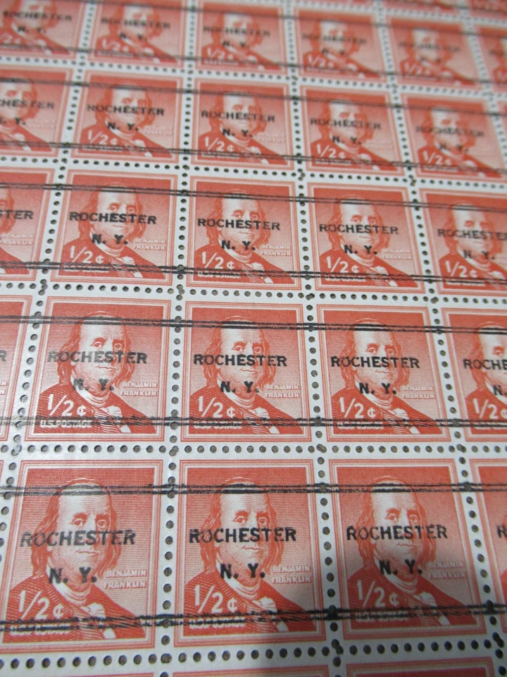 SC#1030, Mint Sheet of 100 1/2 Cent Ben Franklin Stamps, ROCHESTER NY PRE-CANCEL - Image 4 of 4