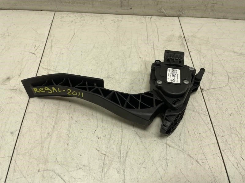 2011 BUICK REGAL CXL 加速器气体踏板 原始设备制造商 + — 第 4/4 张图片