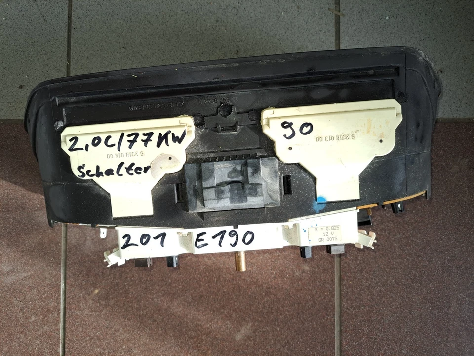 Mercedes W201 2,0 Bj.88-93 Tacho (175 Tkm) 2015423701 2015420611 - Bild 3 von 4