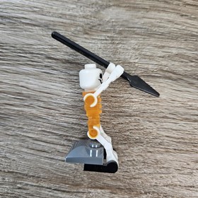 LEGO Pirates of the Caribbean Queen Anne's Revenge 4195 Masthead Minifig poc043