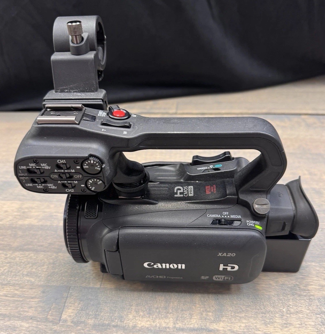 Black With Wide Angle Lens And Accessory Bundle