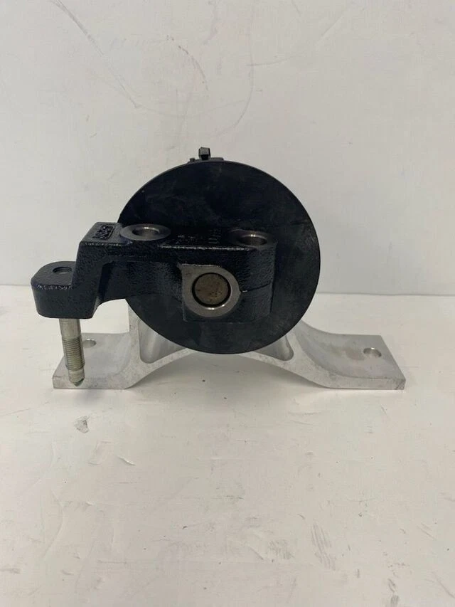 Genuíno Nissan Suporte Lateral Direito Altima 03-06 2.5 Manual Trans 11210-ZK80A NOVO ORIGINAL - Imagem 2 de 4