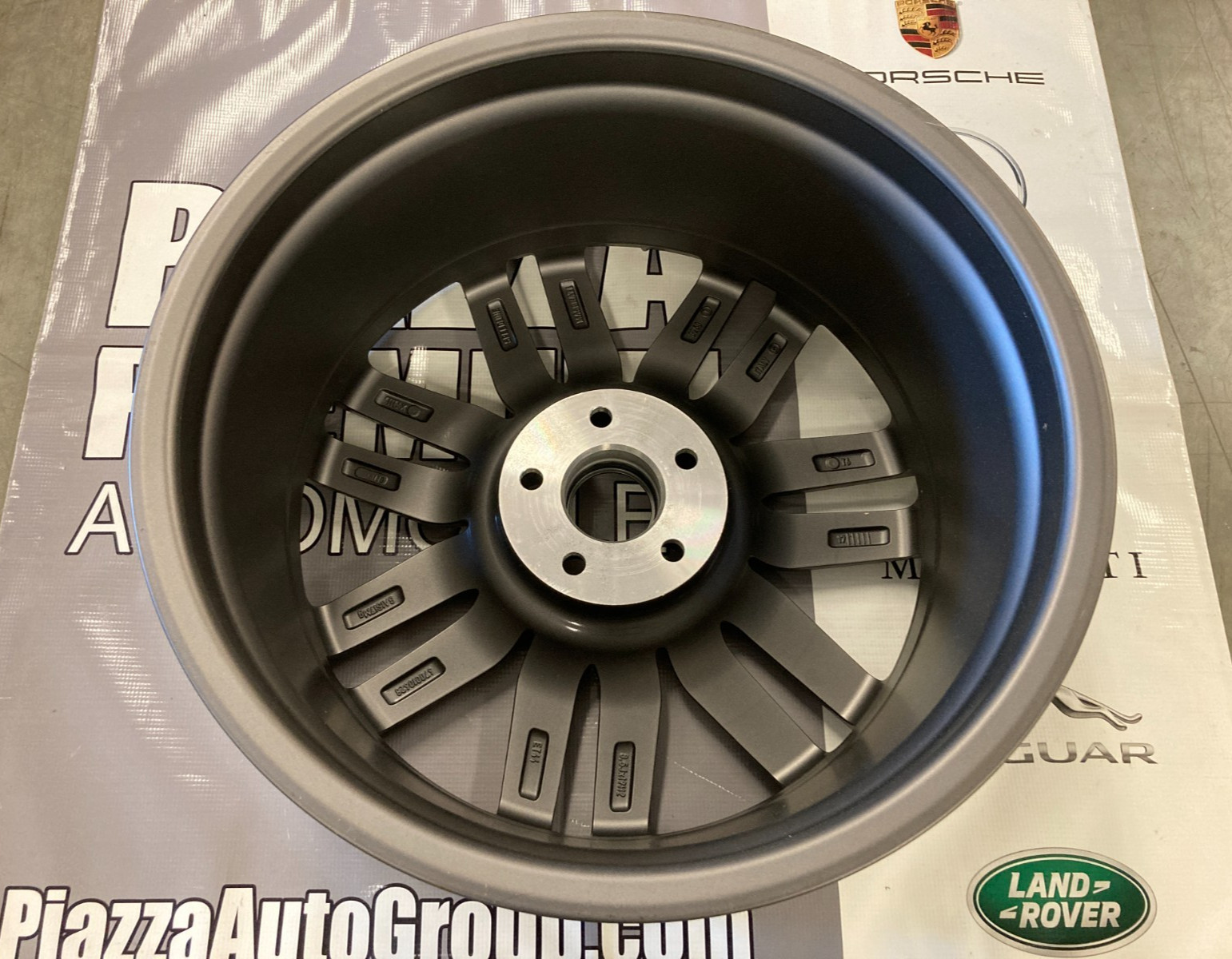 OEM Maserati Ghibli, Quattroprote Front Wheel, Apollo, 980157008
