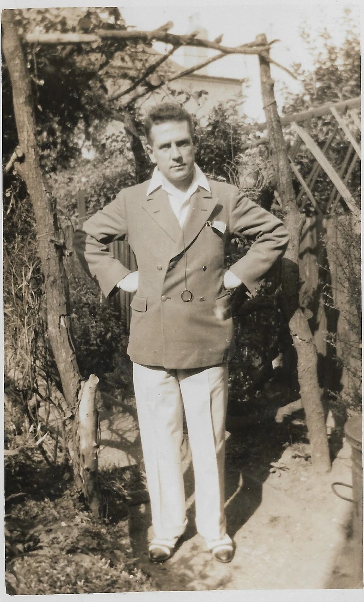 Vintage Old Photograph Handsome Man Black White Shoes Monocle Jacket 1920 s