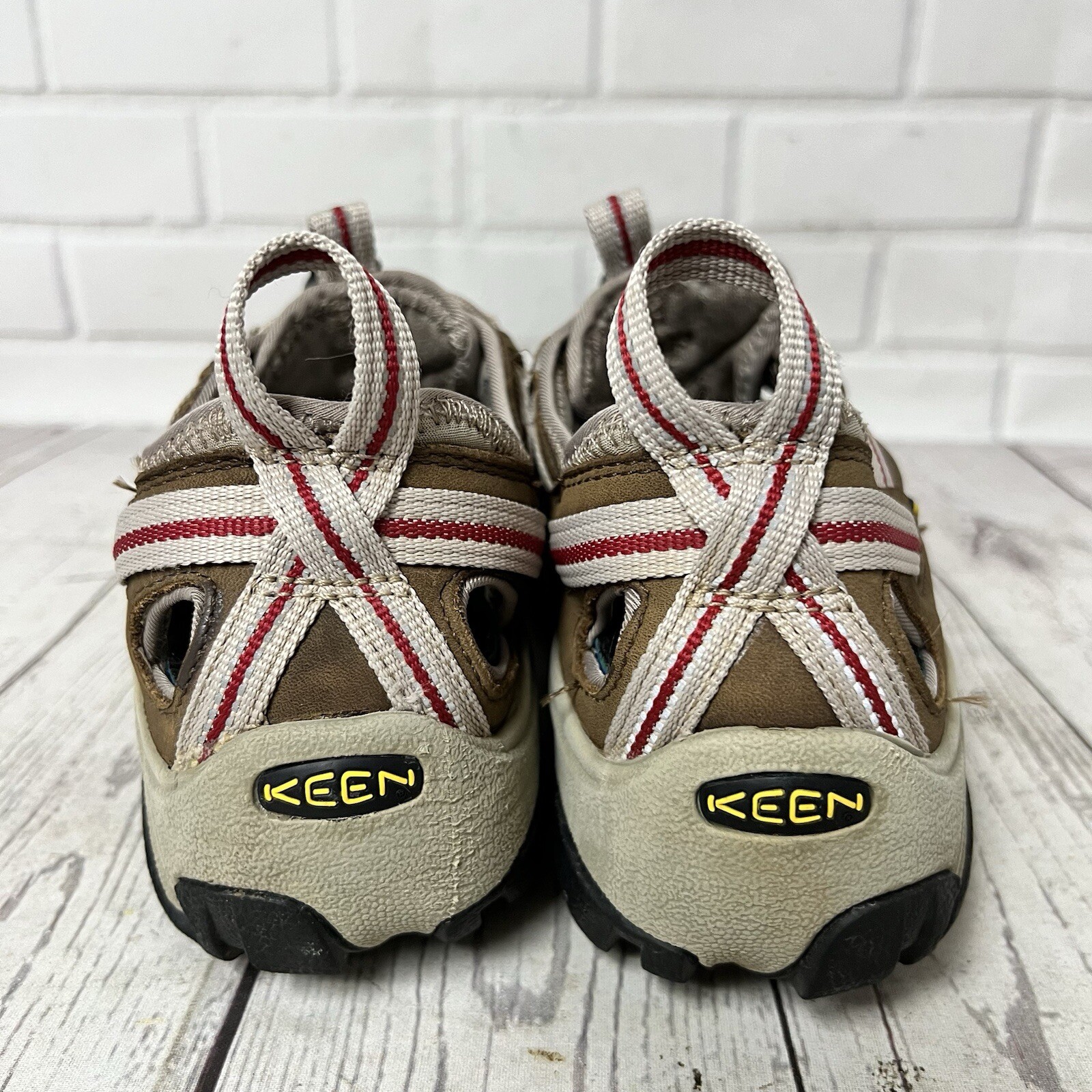 Scarpe sandali Keen donna marroni con coulisse sussurro escursionismo comodi taglia 6