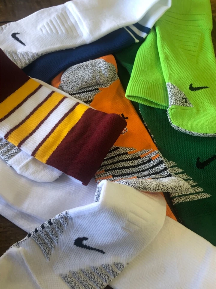 Calcetines Nike NFL equipo de fútbol americano, ropa deportiva, vendidos 100+, selectos, $30, nuevos sin etiquetas Foto 3 de 4