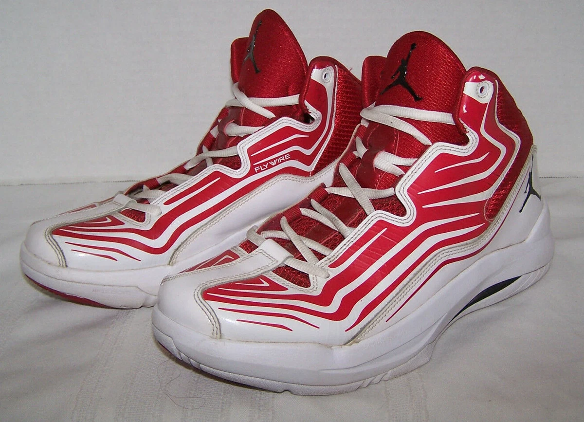 MEN S JORDAN ZOOM FLYWIRE RED AND WHITE BASKETBALL SNEAKERS S3520