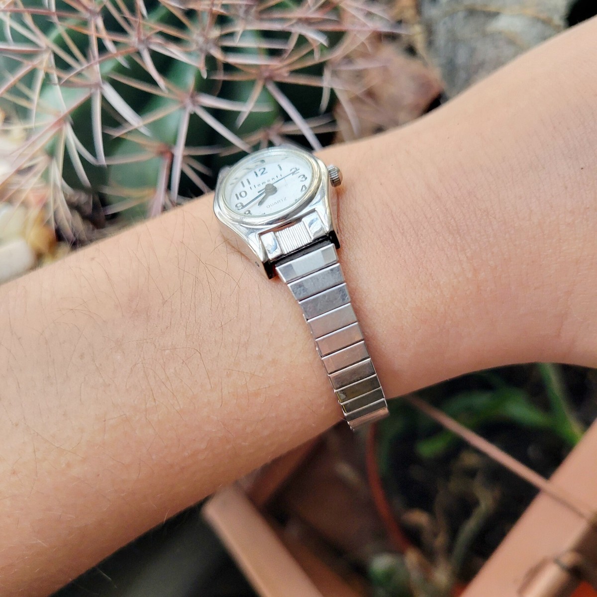 Elements Dainty Quartz Classic Silver Oval Womans Womens Stretch Watch Elements Dainty Quartz Classic Silver Oval Womans Womens  main image 2