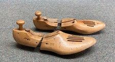 VINTAGE Pair of MILLER Wooden SHOE STRETCHERS O.A.M.C.O. ART DECOR Shoes