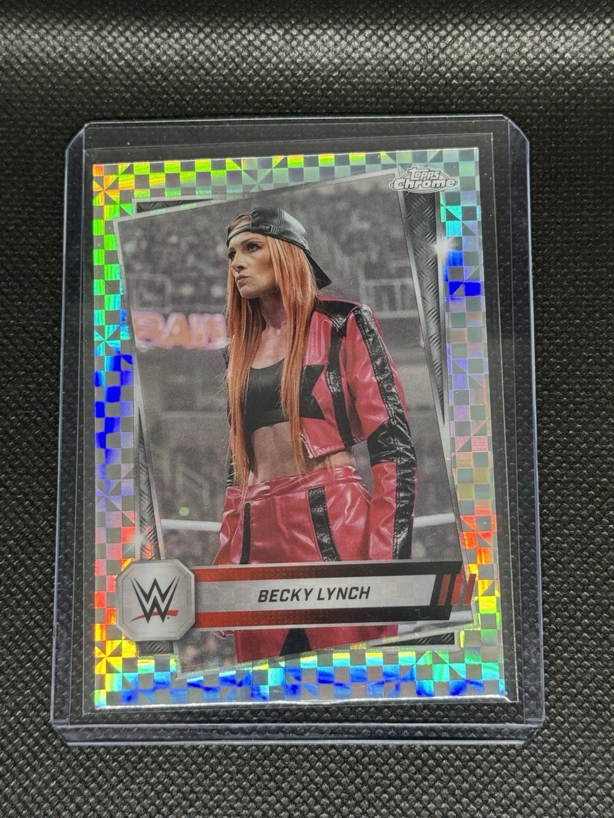 2025 Topps Chrome WWE Geometric Refractor Becky Lynch