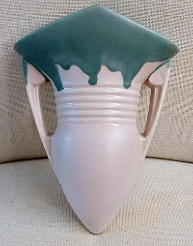 Vintage Roseville Pottery Carnelian I Pink Wall Pocket # 1253-8