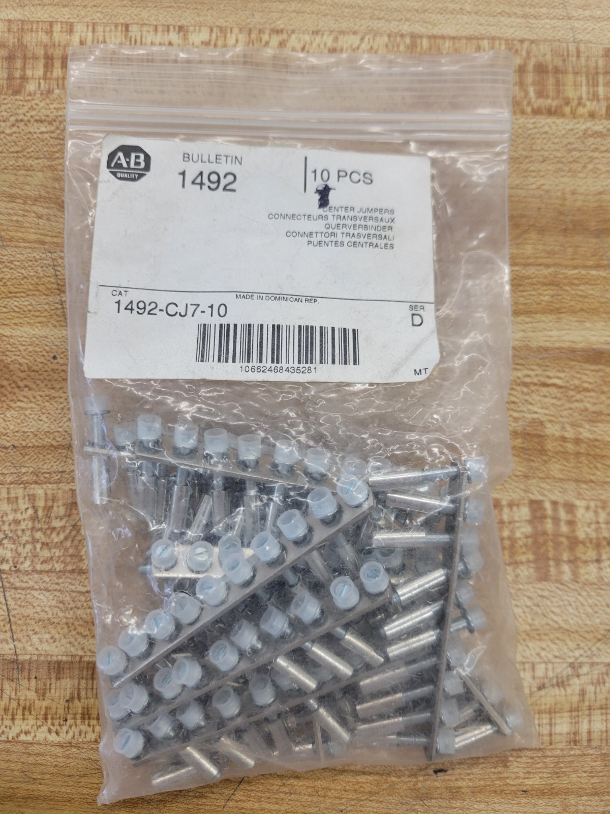 Allen Bradley 1492-CJ7-10 Ser D Terminal Block Center Jumpers Pack of 10