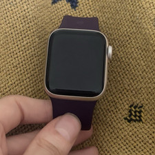 Apple Apple Watch 40mm starlight Aluminium Case Purple Silicone Band Touchscreen