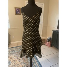Women’s Banana Republic With Gold Accents Size 4