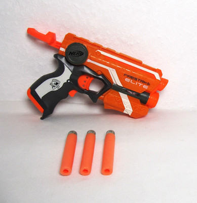NERF N-Strike Elite Firestrike Gun Blaster orange mit Ziellicht + 3 Darts