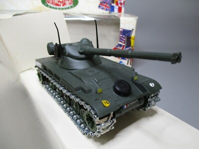 Solido 1/50, char AMX 13 ALSACE 2e Division Blindée Française, Neuf