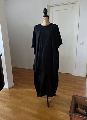 Ivan Grundahl Avantgarde unisex top M/L