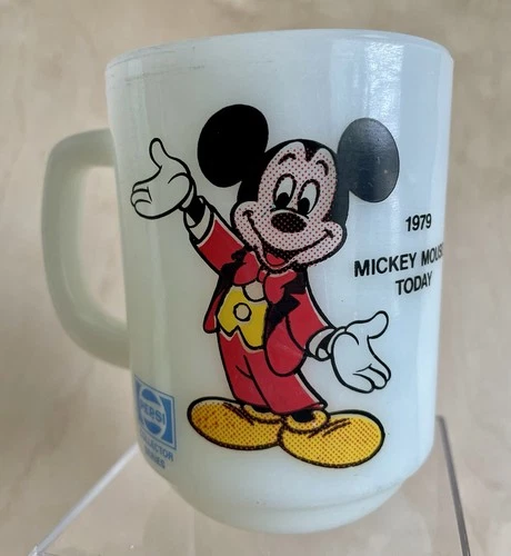 Vintage 1979 Mickey Mouse Milk Glass Mug Pepsi Collector Series Disney Cup