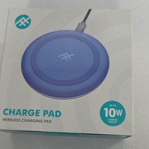 ZAGG Qi Wireless Charging Pad Up to 10W Blue w/4ft Charging Cable