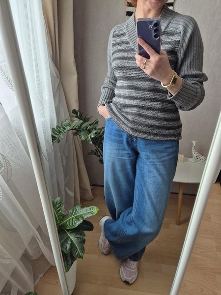 Women Giorgio Armani Sweater Grey Wool 34 / XS /