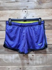 Nike Women's Athletic Trainning Shorts 613590 - Purple, Q2 D17T