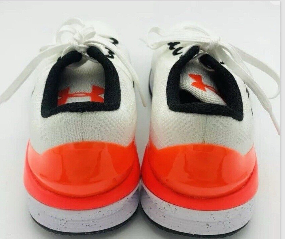 Size 10 - Under Armour Charged Controller White - image 5