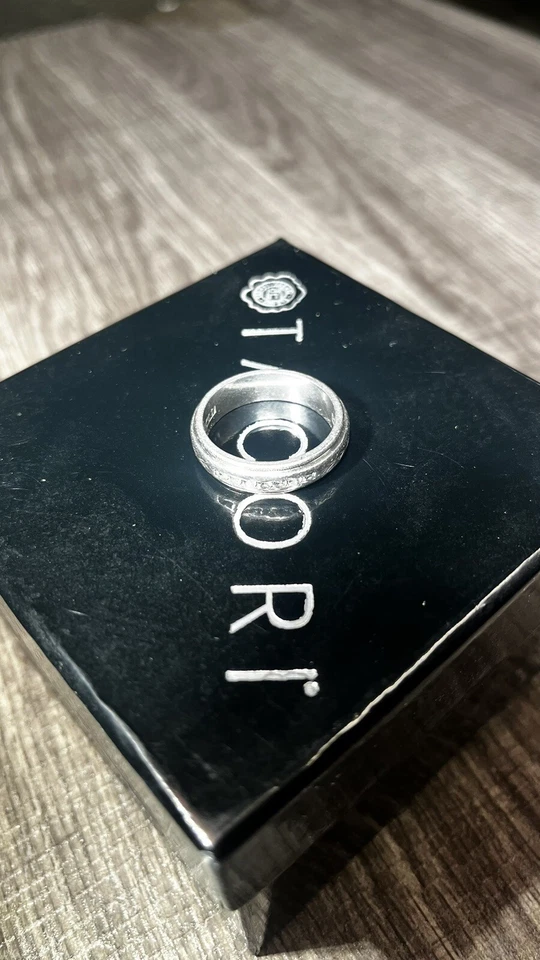 ANILLO DE DIAMANTES de platino para hombre.  Anillo de diamantes de platino TACORI. SKU 110-6D Foto 2 de 4