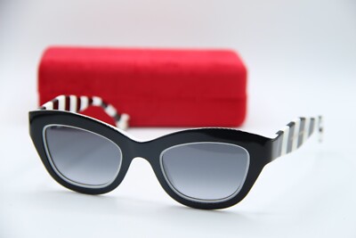 Carolina Herrera HER 0086/S Sunglasses Carolina Herrera Brown Gradient Cat Eye Ladies Sunglasses  main image 3