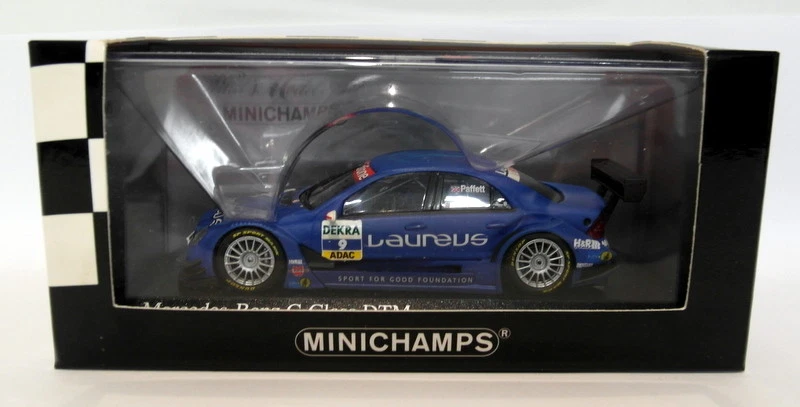 Minichamps escala 1/43 400 073609 Mercedes Benz CLK DTM 2007 Paffett #9 Foto 4 de 4