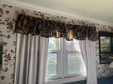 Elis Curtain Tailored Valance- New with Free Shipping!!