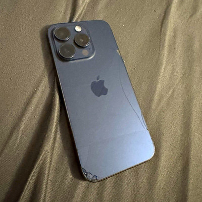 Apple iPhone 15 Pro 256GB 6,1 Zoll Blau Slate Stil Smartphone