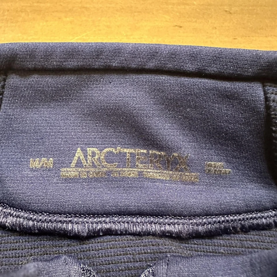 Camisa Pullover Arc'teryx 1/4 Cremallera Mujer Azul Medio Manga Larga Capa Base Foto 2 de 4