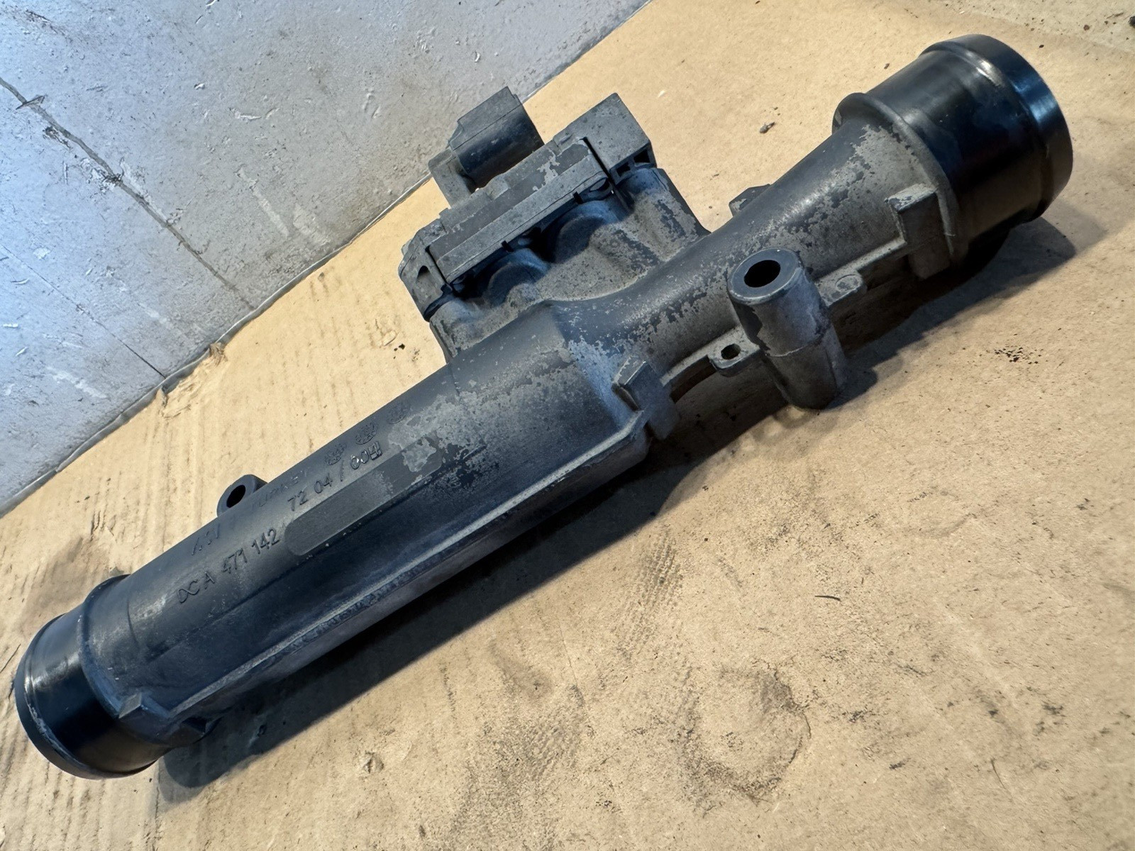 2017-2018 Detroit Diesel DD13 DD15 Engine EGR Venturi/Mixer A4711427204 OEM