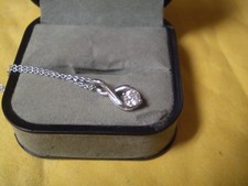 14K White Gold Ladies Link Necklace w/14K Diamond Solitaire Pendant  2.9 grams